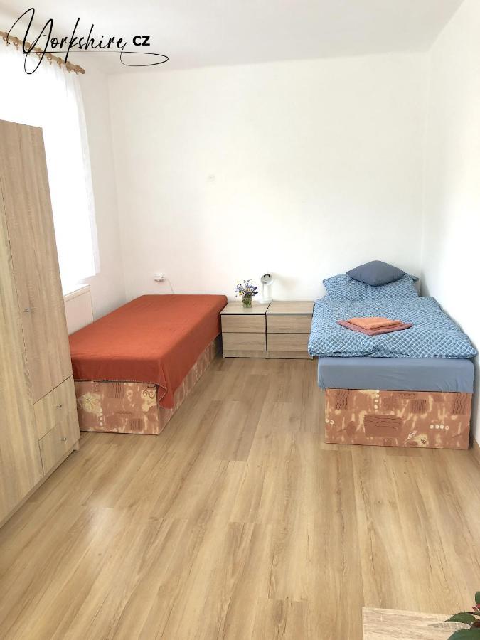 Apartment Yorkshire Bujanov Εξωτερικό φωτογραφία